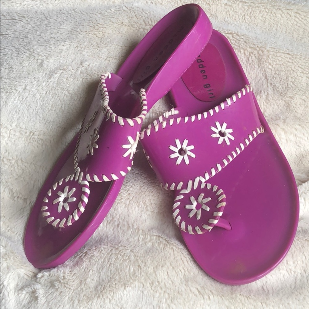 Madden girl sandals